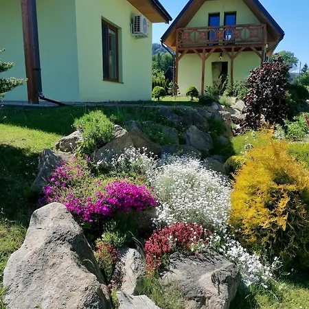 Pod Derkaczem Радкув